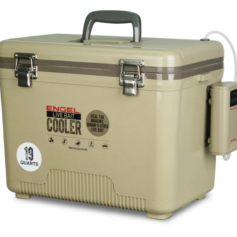 Engel 19 Quart Live Bait Pro Cooler with AP3 Rechargeable Aerator & Stainless Hardware