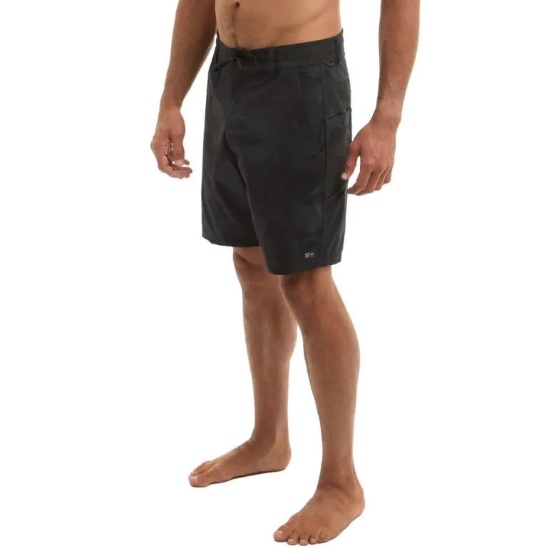 Pelagic 19" Flyline Hybrid Shorts