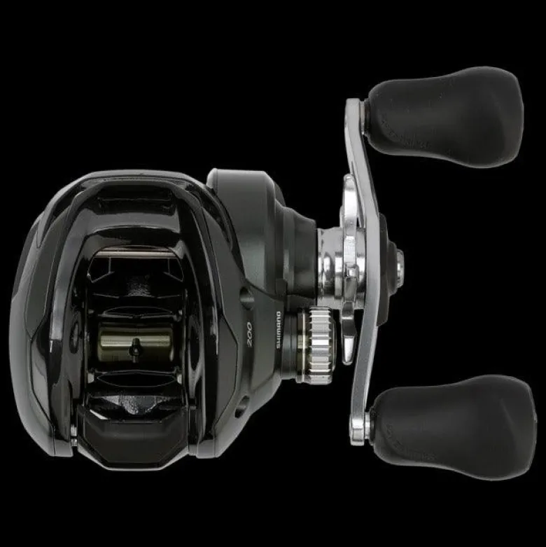 Shimano Curado 200 M Baitcasting Reels